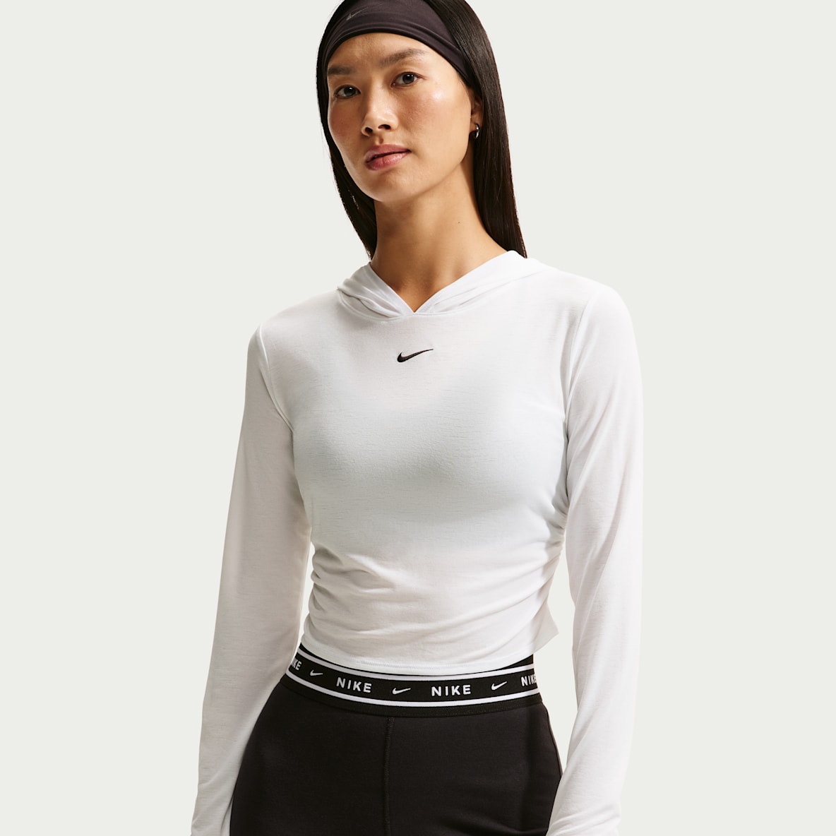 NIKE公式】 新着商品 レディース トップス & Tシャツ【ナイキ公式通販】